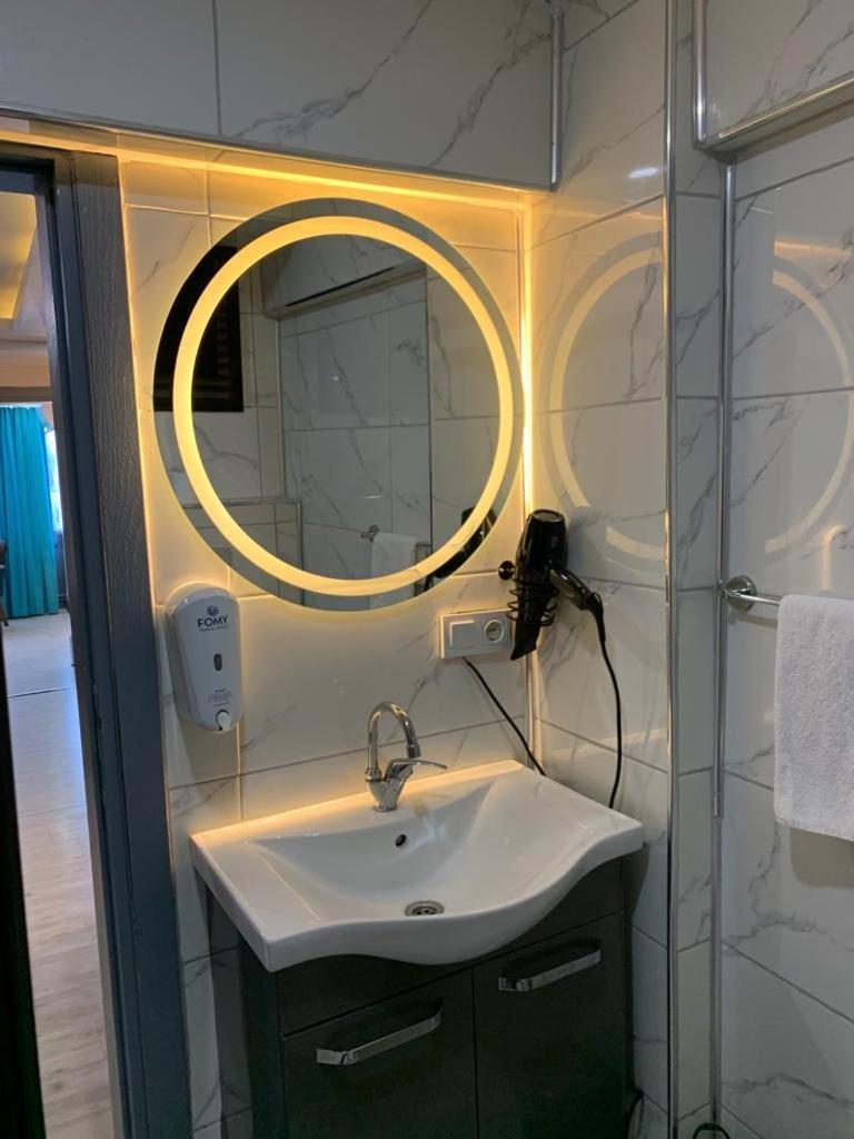 Sara Suit Hotel Istanbul Ngoại thất bức ảnh